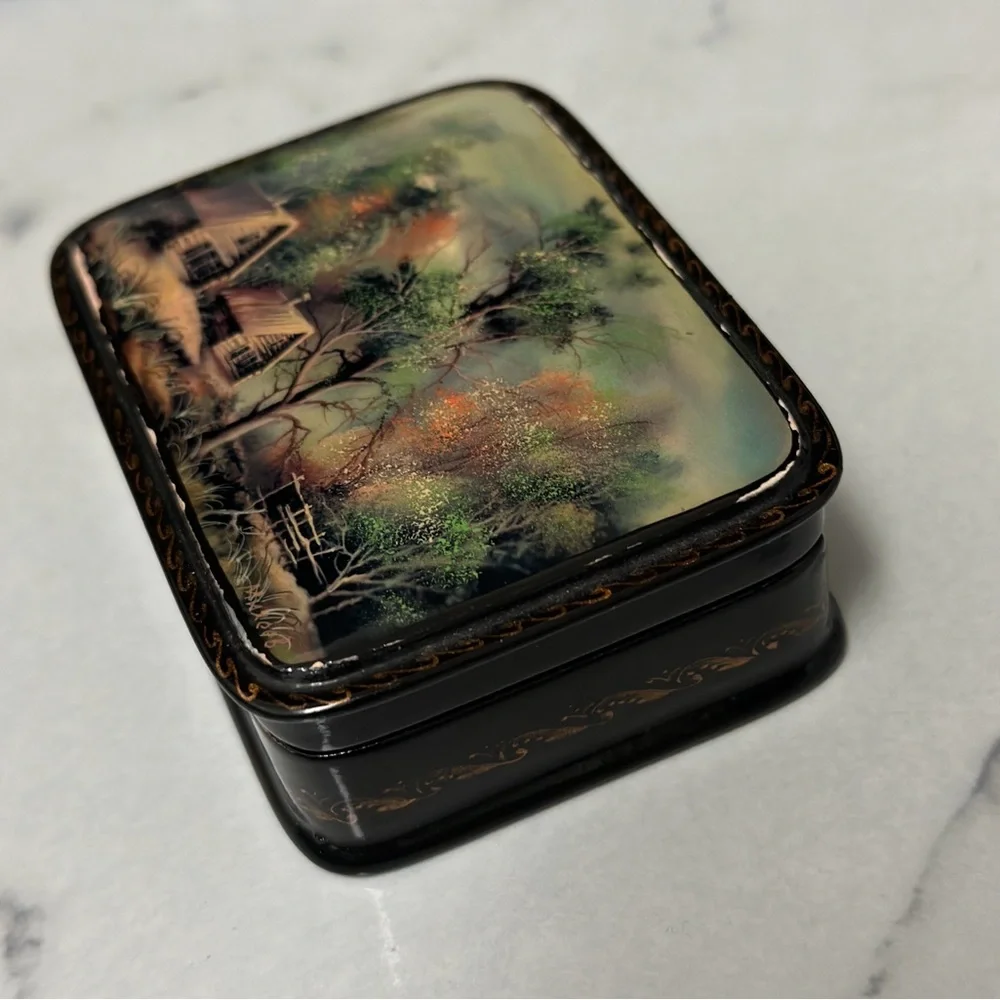 Mother Of Pearl Fedoskino Russian Lacquer Box Papier Mache Hand Painted Box